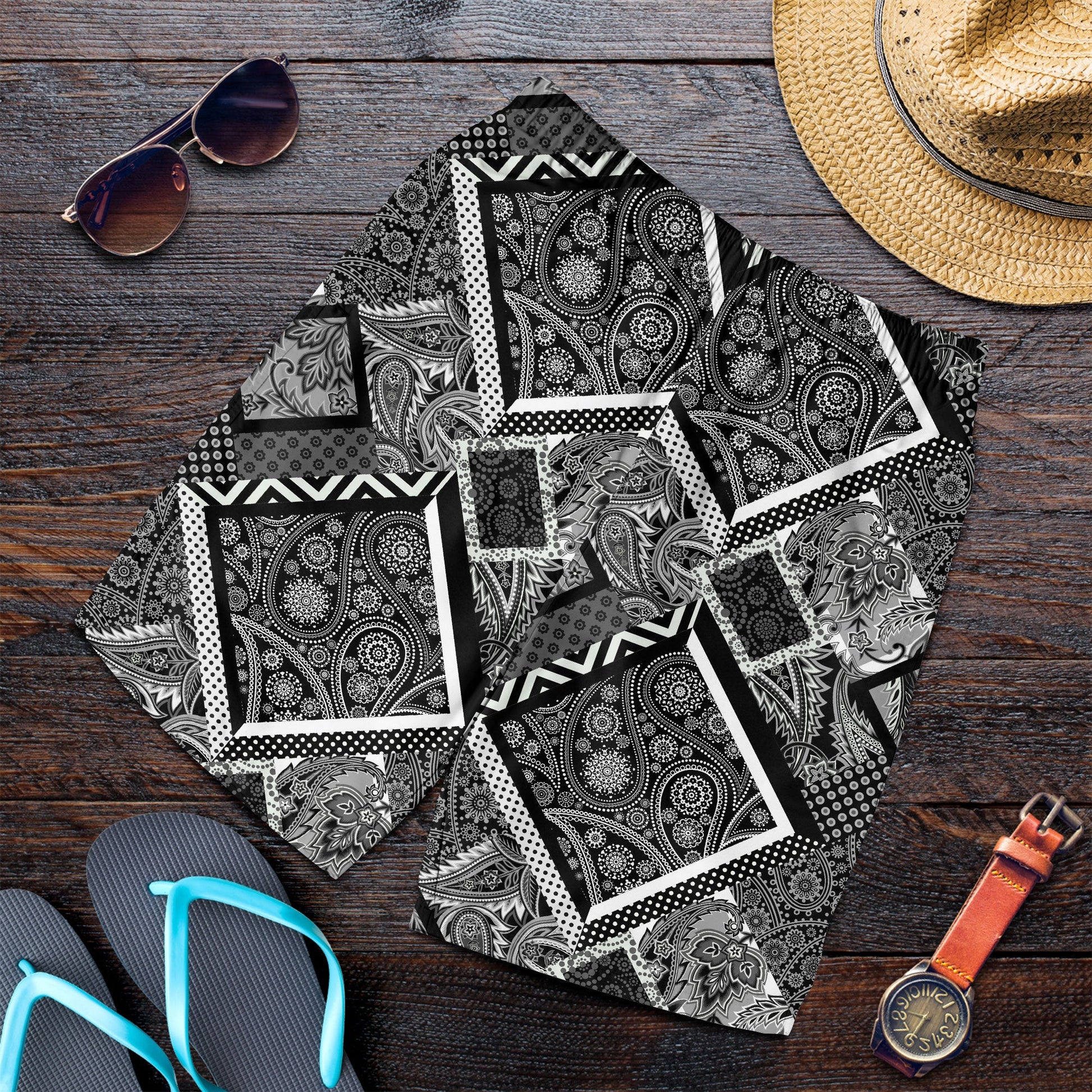 Paisley Bandana Pattern Seamless Men Short