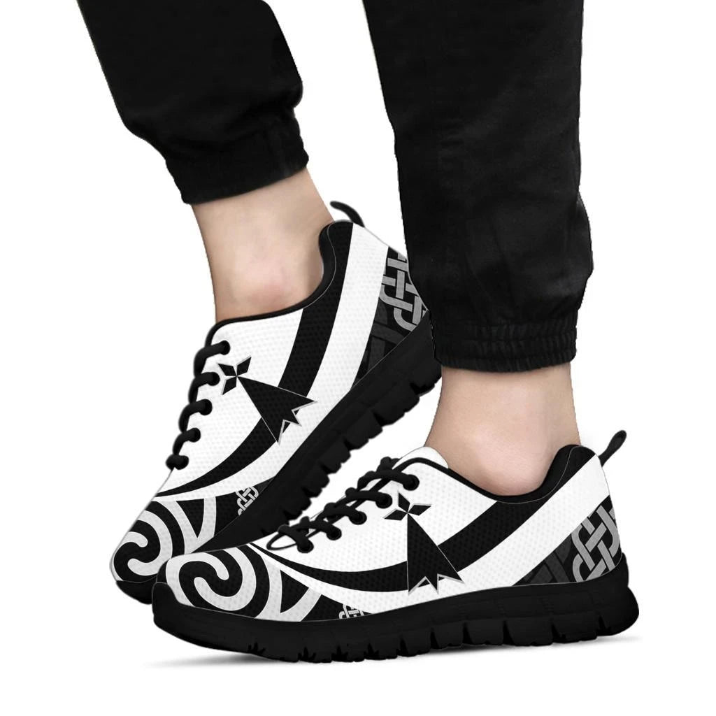 Celtic Sneakers Brittany Flag With Celtic Patterns