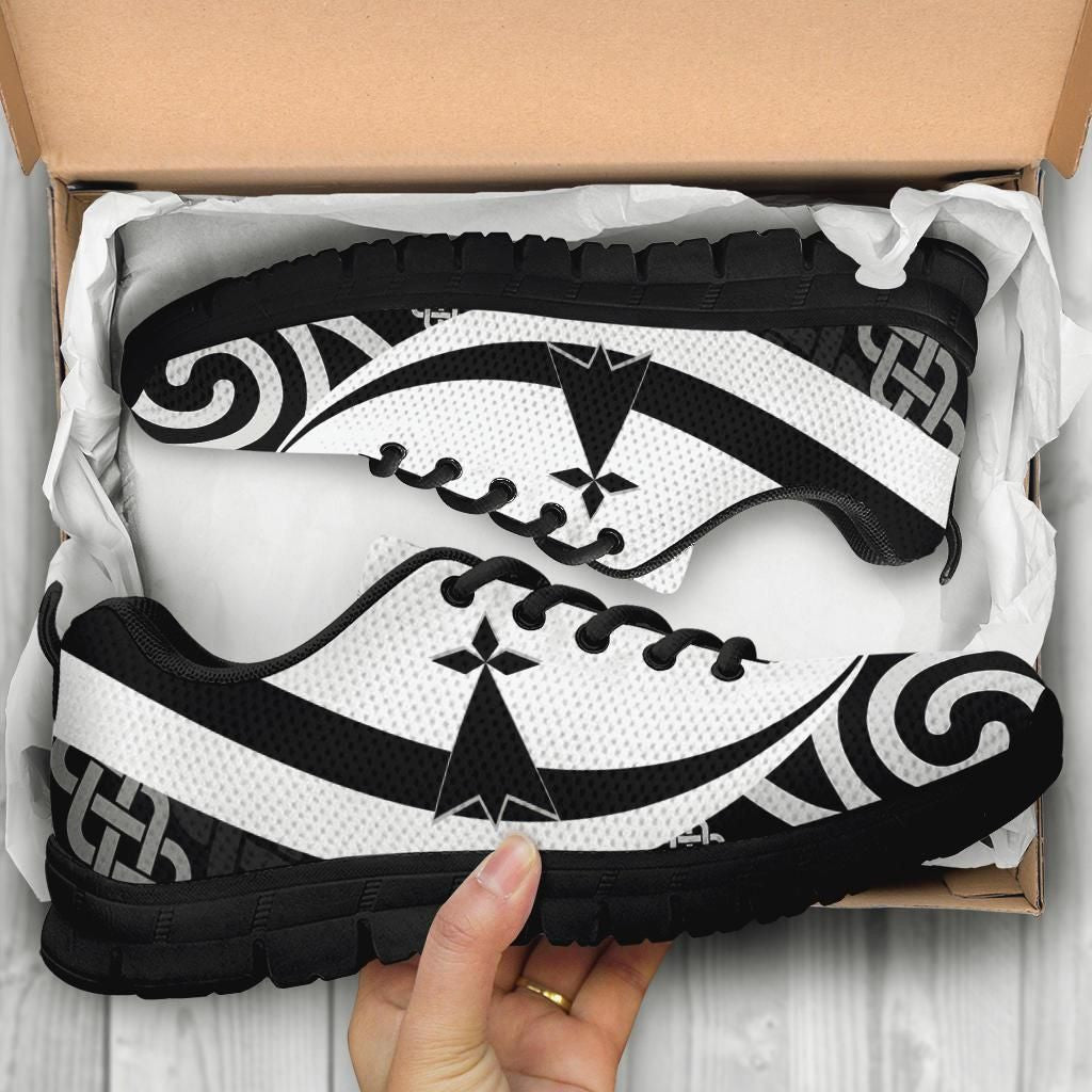 Celtic Sneakers Brittany Flag With Celtic Patterns