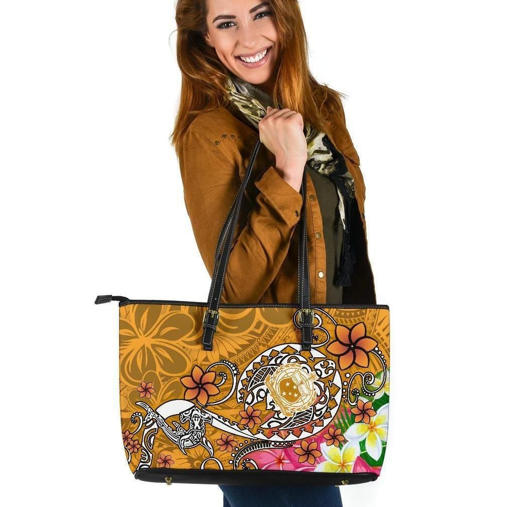 Samoa Leather Tote Bag Turtle Plumeria Gold