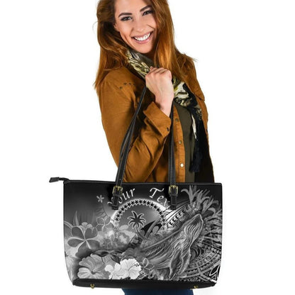[Custom] Chuuk Leather Tote Bag Humpback Whale With Tropical Flowers White