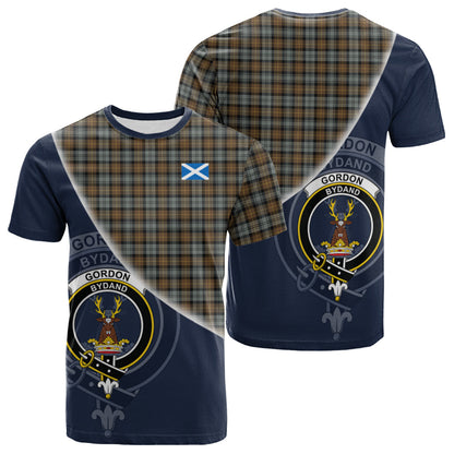 Printivon Gordon Weathered Tartan Scottish Crest T Shirt